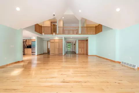 Living - 1365 E Shaffer, Hope, MI 48628 photo 4 of 7