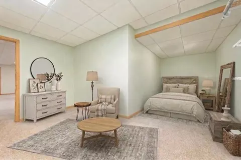 Bedroom - 1365 E Shaffer, Hope, MI 48628 photo 9 of 10