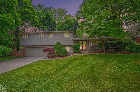 2959 Rambling, Bloomfield Hills, MI 48302