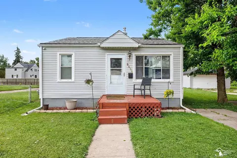 8436 Prospect, Warren, MI 48089