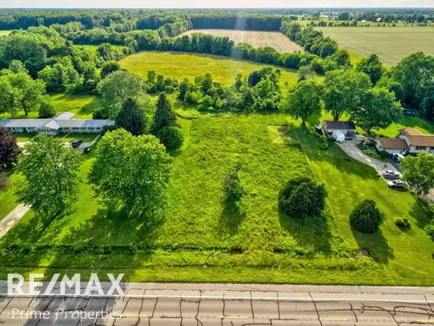 00 Oakley, Chesaning, MI 48616