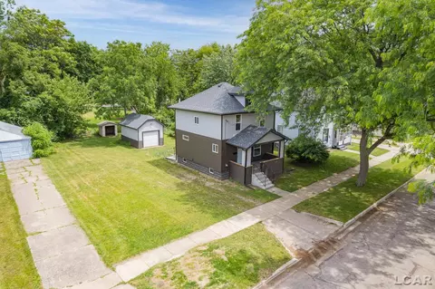 Exterior - 138 E Robinson, Jackson, MI 49203 photo 2 of 11