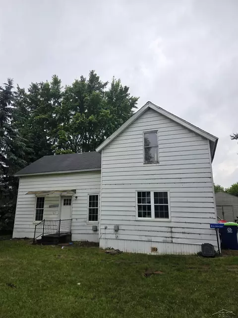 3177 Elm, Saginaw, MI 48604