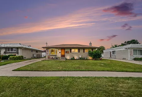 11822 Highland, Warren, MI 48089