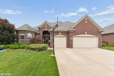 Exterior - 18202 Tiger, Macomb, MI 48042 photo 2 of 6