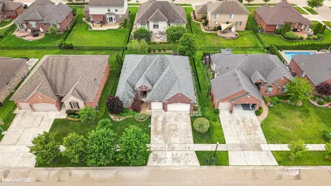 View/Area - 18202 Tiger, Macomb, MI 48042 photo 2 of 5