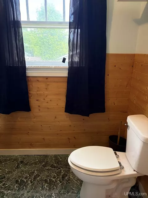 Bath - 6365 County Road Pb, Ishpeming, MI 49849 photo 1 of 2