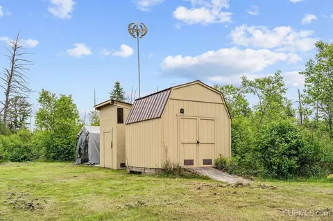 Exterior - 38140 County Road 581, Ishpeming, MI 49849 photo 4 of 5