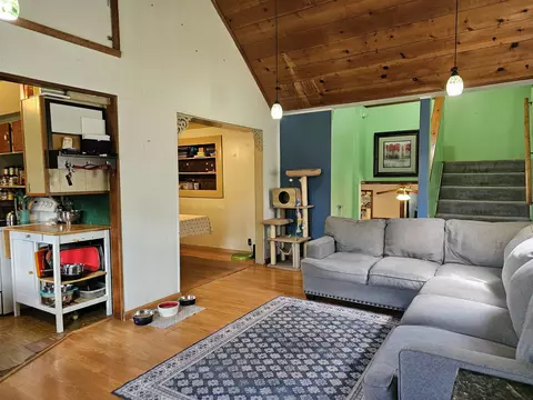 Living - 3208 W Bath, Perry, MI 48872 photo 1 of 1
