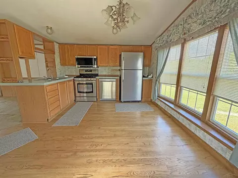 Kitchen - 300 E Winegars, Gladwin, MI 48624 photo 1 of 1