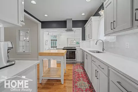 Kitchen - 721 Lee, Owosso, MI 48867 photo 4 of 4