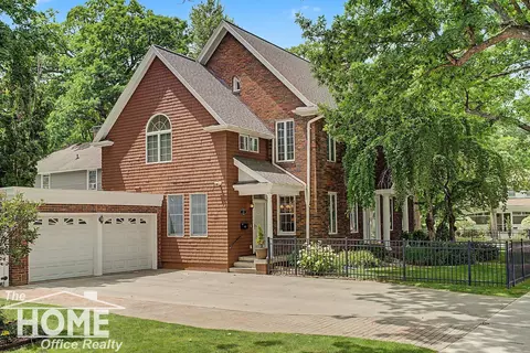 Exterior - 721 Lee, Owosso, MI 48867 photo 1 of 2