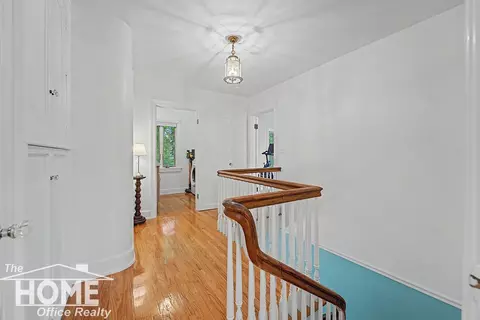 Entry Way - 721 Lee, Owosso, MI 48867 photo 4 of 4