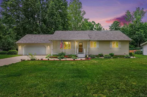 2440 Busch, Birch Run, MI 48415