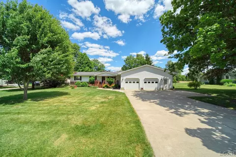 2943 Lee Marie, Adrian, MI 49221