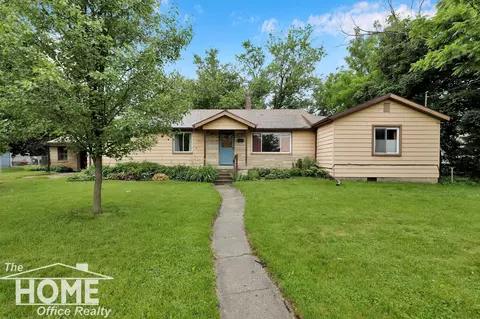 204 E Mcarthur, Corunna, MI 48817