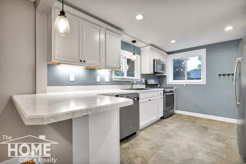 Kitchen - 204 E Mcarthur, Corunna, MI 48817 photo 1 of 4