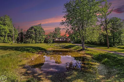 755 E Romeo, Leonard, MI 48367