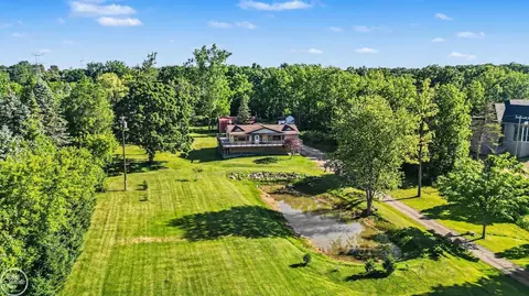 755 E Romeo, Leonard, MI 48367