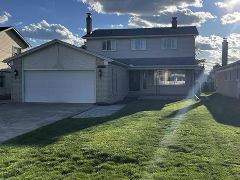 39375 E Archer, Harrison Township, MI 48045