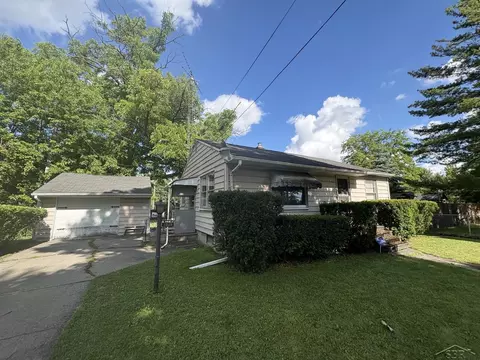 1820 Hill, Saginaw, MI 48602