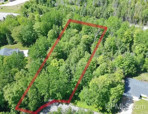 tbd Hillcrest, Manistique, MI 49854