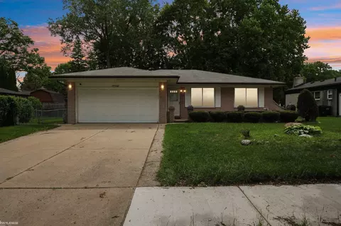 37266 Tamarack, Sterling Heights, MI 48310