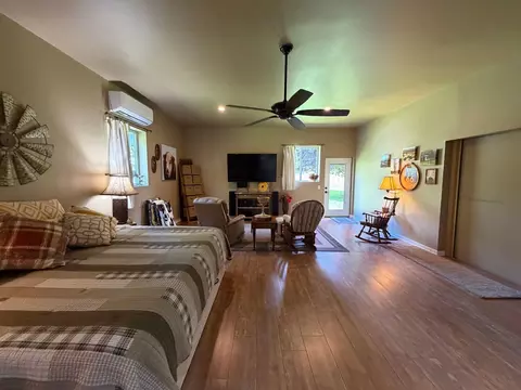 Bedroom - 6047 N State, Davison, MI 48423 photo 10 of 10