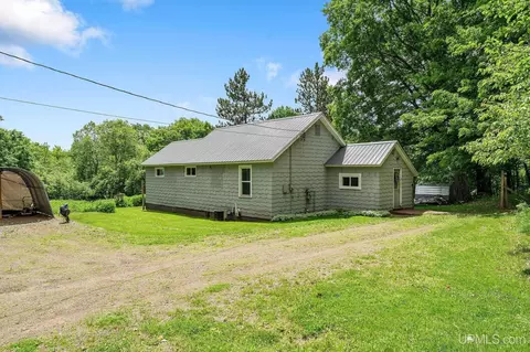 395 Co Rd Pdj, Ishpeming, MI 49849