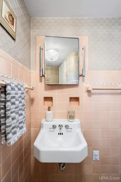 Bath - 832 N Main, Ishpeming, MI 49849 photo 1 of 8