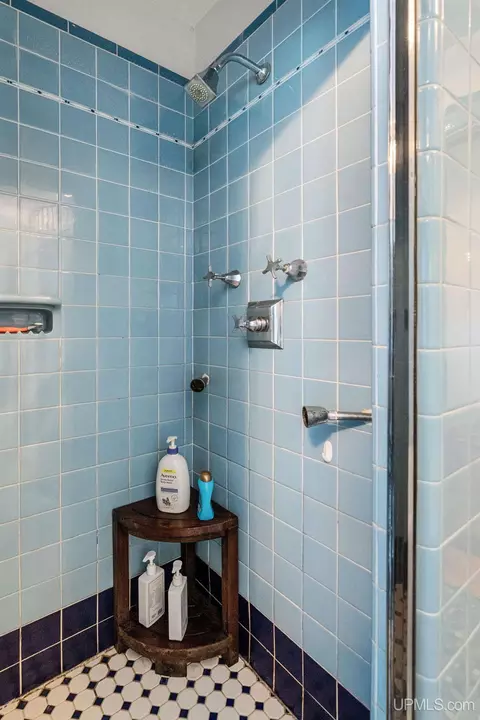 Bath - 832 N Main, Ishpeming, MI 49849 photo 5 of 8