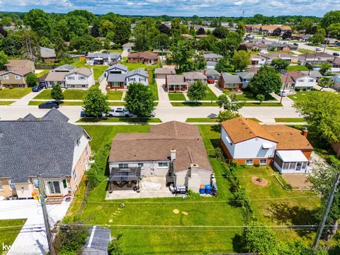 View/Area - 3824 Dawson, Warren, MI 48092 photo 8 of 9