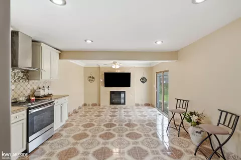 Other - 3824 Dawson, Warren, MI 48092 photo 3 of 9