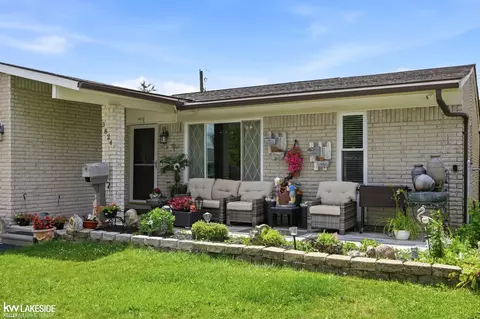 Exterior - 3824 Dawson, Warren, MI 48092 photo 3 of 10