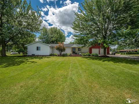 10937 Armstrong, South Rockwood, MI 48179