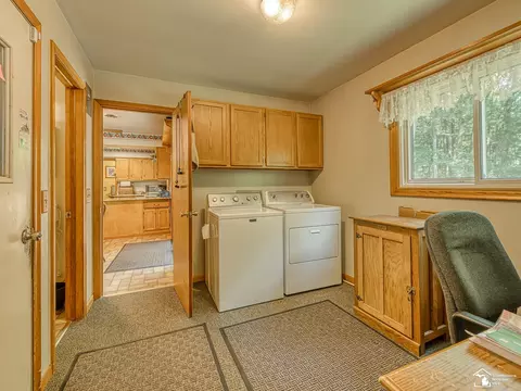 4496 School, Temperance, MI 48182 photo 24