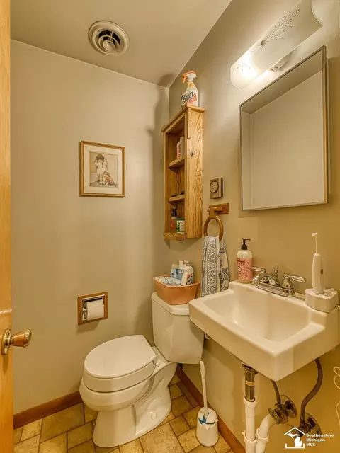 4496 School, Temperance, MI 48182 photo 27