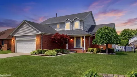 53135 Cripple Crk, New Baltimore, MI 48047