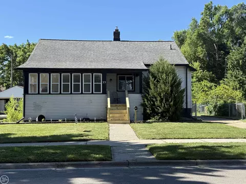 33 High, Mount Clemens, MI 48043