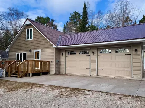 12179 N Superior, Paradise, MI 49768