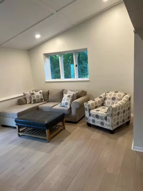 Living - 6617 Flushing, Flushing, MI 48433 photo 2 of 2