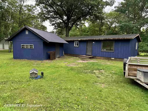3769 Waters Edge, Beaverton, MI 48612