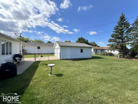 Exterior - 809 Moore, Owosso, MI 48867 photo 11 of 12