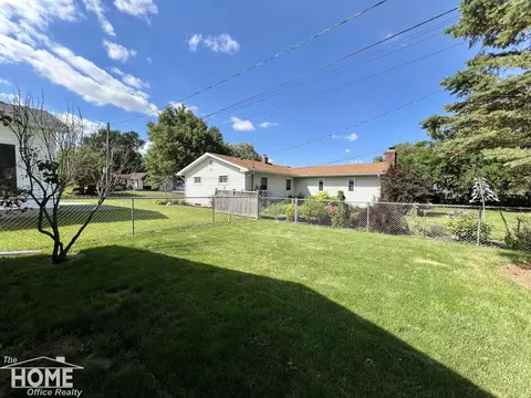 Exterior - 809 Moore, Owosso, MI 48867 photo 7 of 12