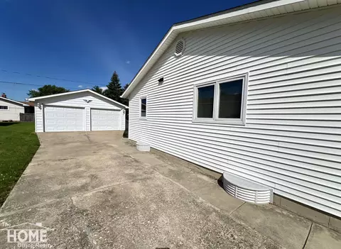 Other - 809 Moore, Owosso, MI 48867 photo 9 of 17