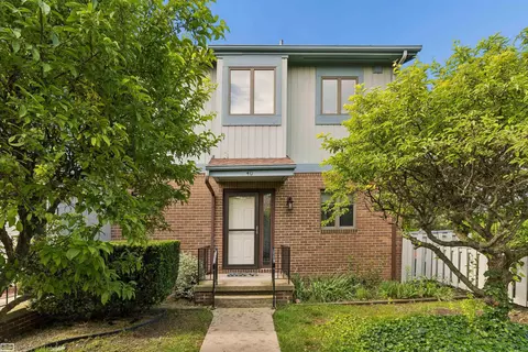 Exterior - 1715 River, Saint Clair, MI 48079 photo 5 of 7