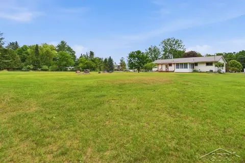 Exterior - 3448 Clendening, Gladwin, MI 48624 photo 3 of 4