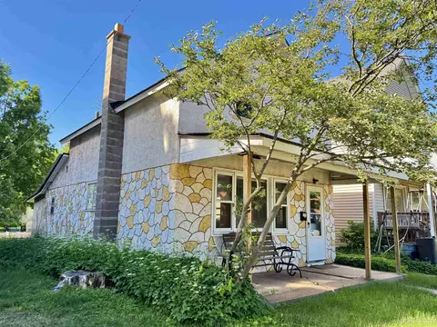 Exterior - 117 E Peck, Negaunee, MI 49866 photo 3 of 6