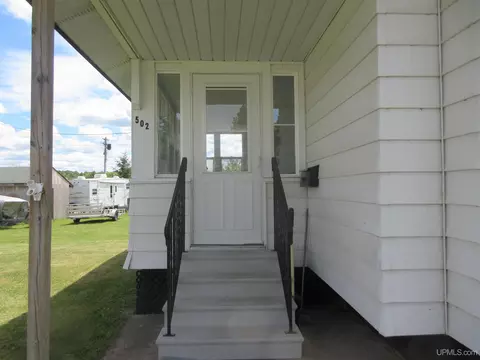 Exterior - 502 Ascherman, Wakefield, MI 49968 photo 5 of 9