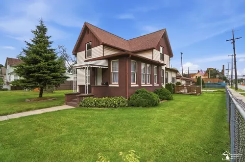 943 E 4th, Monroe, MI 48161
